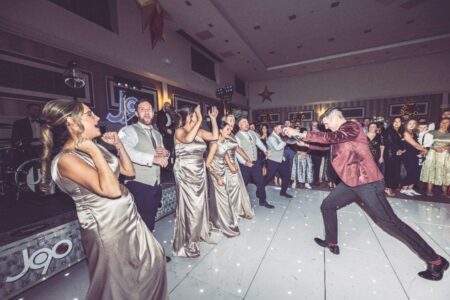 Elegant wedding table setup at Radisson Blu Hotel & Spa, Cork – JOD Photography