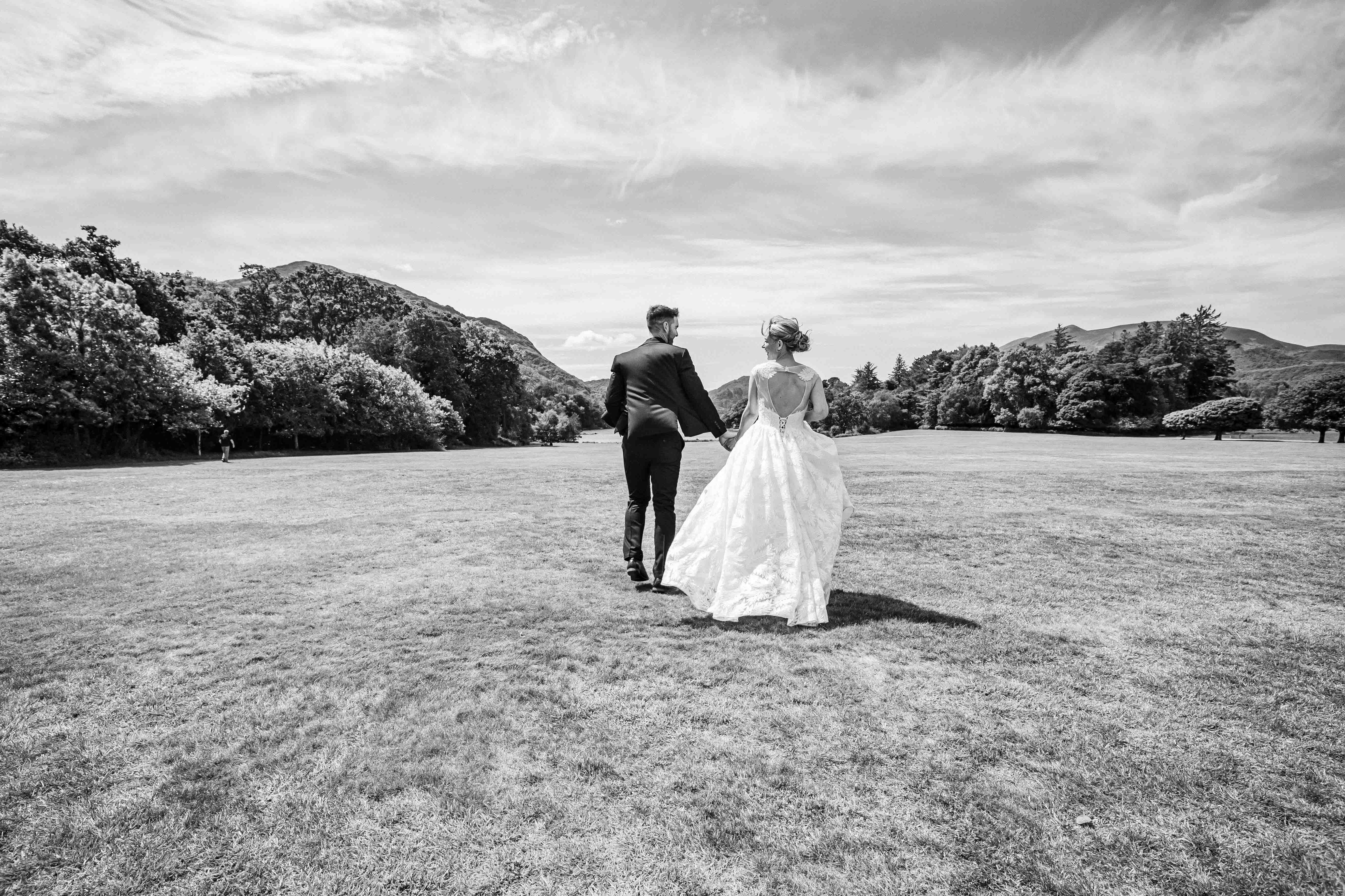 Sunset photo at the Muckross Abbey graveyard ruins – JOD'Photography
