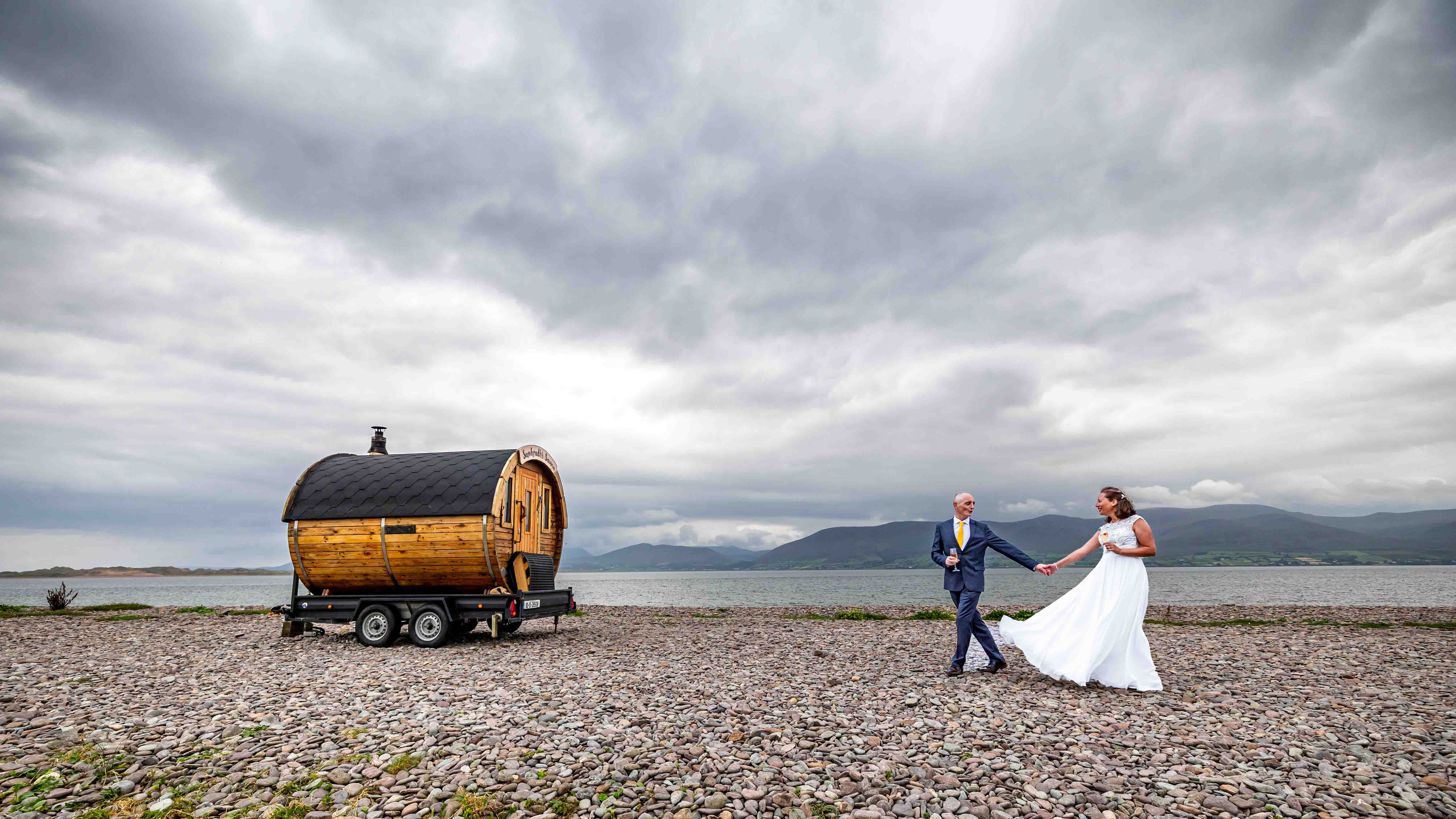 Kerry wedding photographer capturing intimate vows in Cromane – JOD Photography