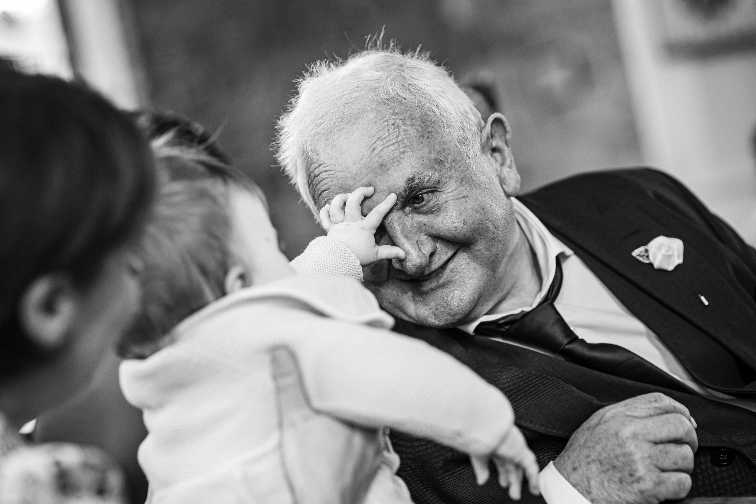 candid wedding photography during ceremony