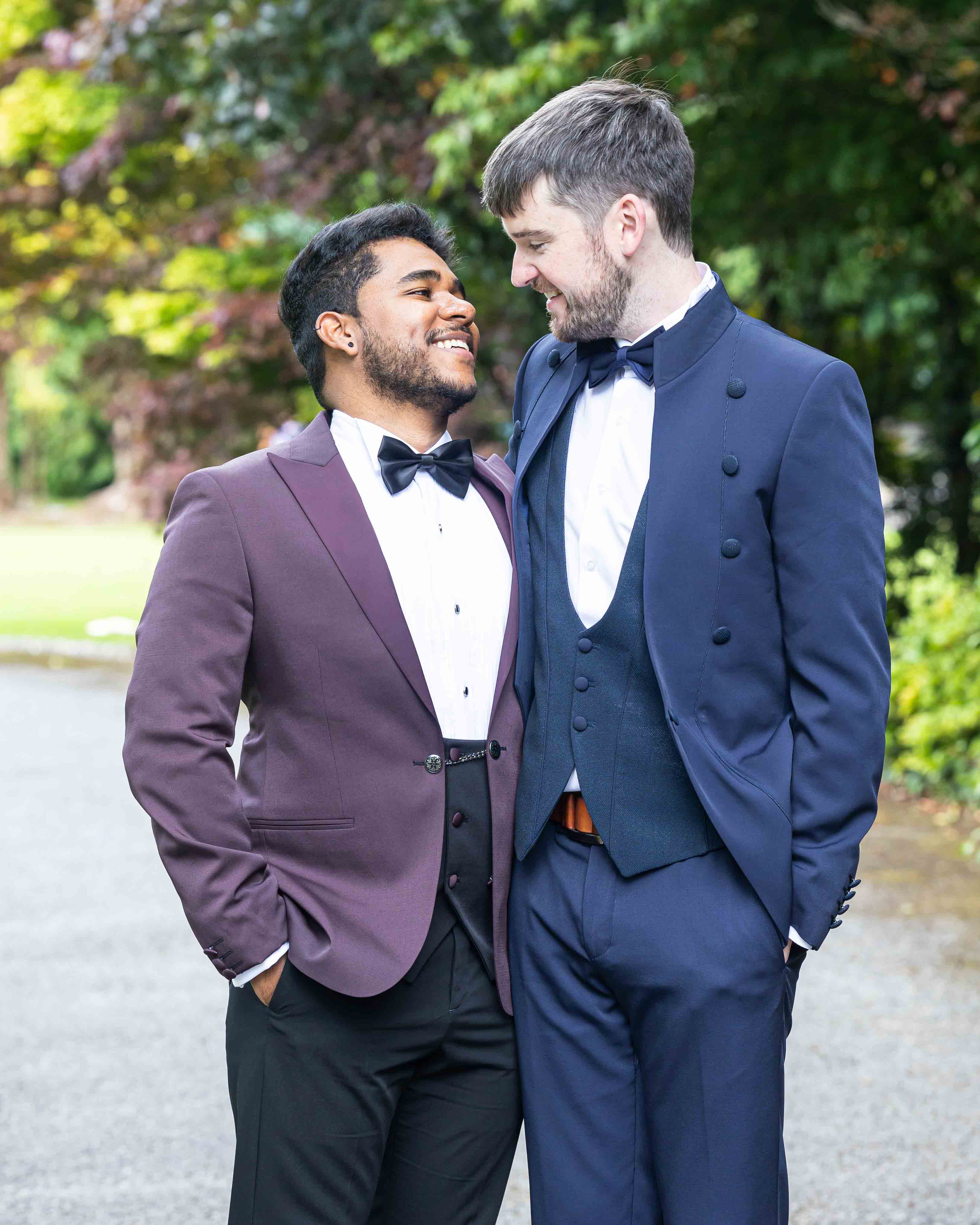 Natural portraits captured during relaxed Irish wedding — JOD Photography