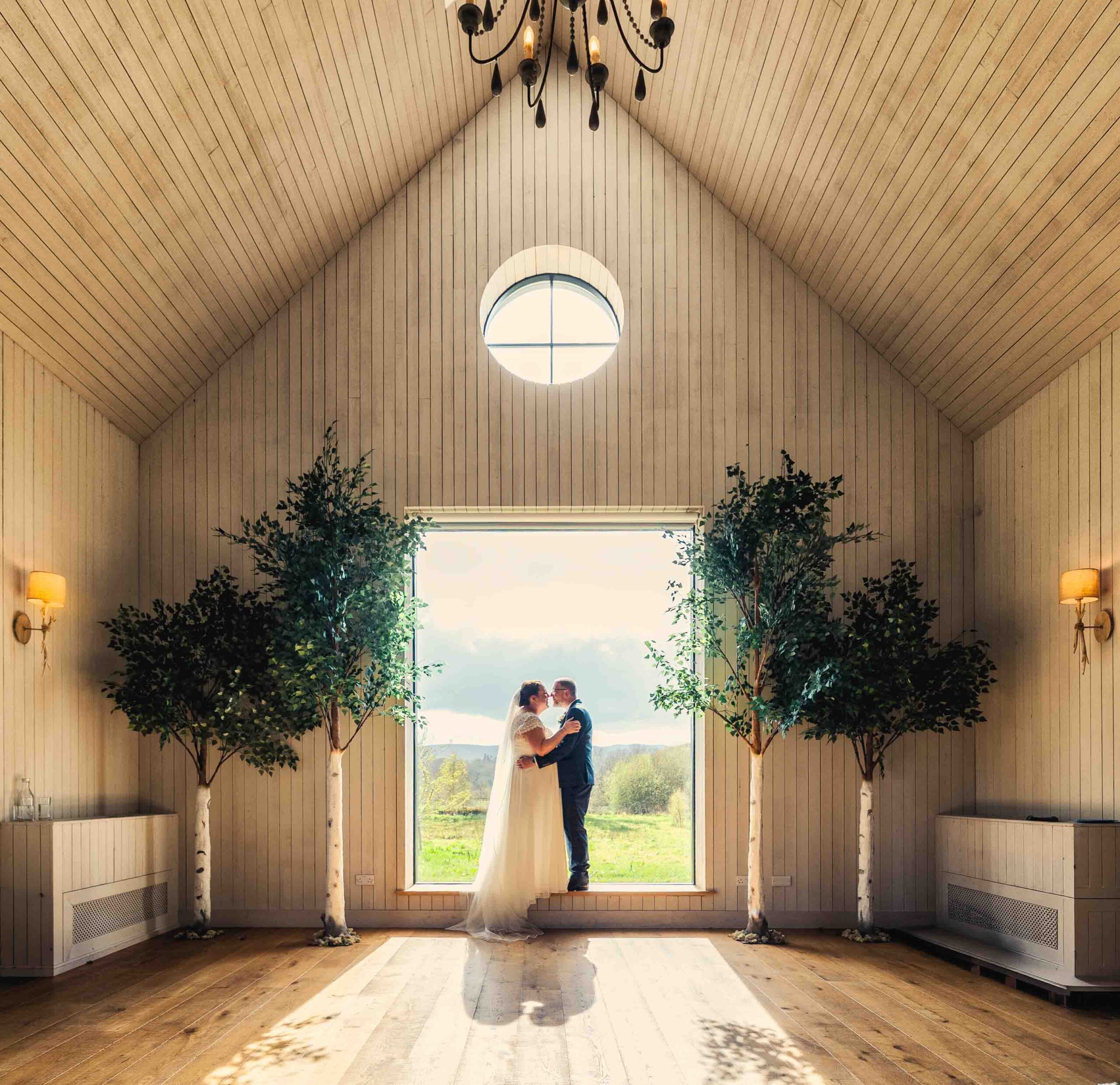 bride walking up aisle with father at ballygarry hotel tralee wedding – JOD Photography
