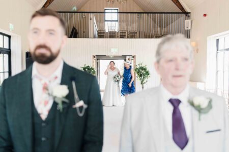 candid wedding moment bride laughing with bridesmaids morning prep – JOD Photography