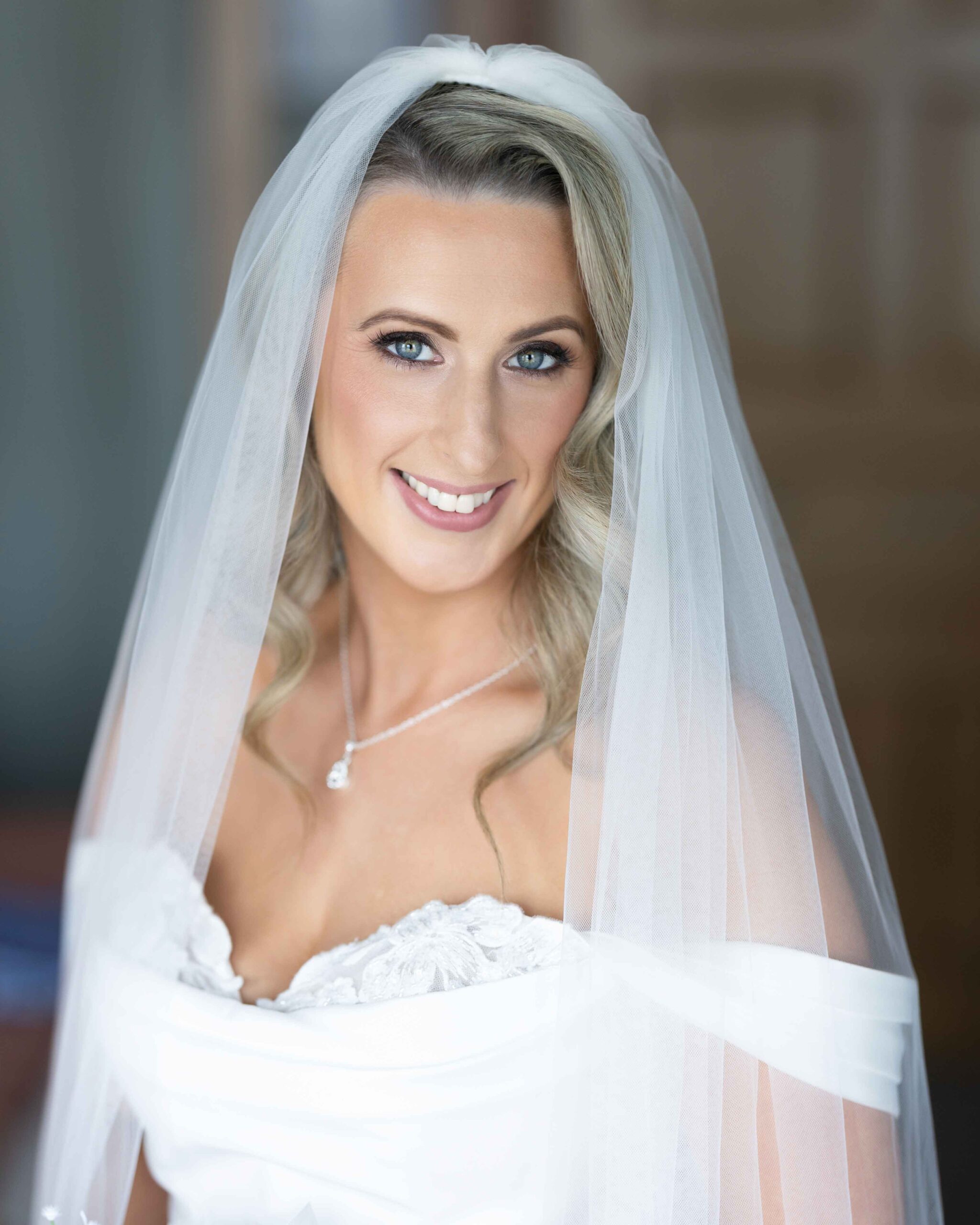 bride and groom natural pose coastal kerry wedding – JOD Photography