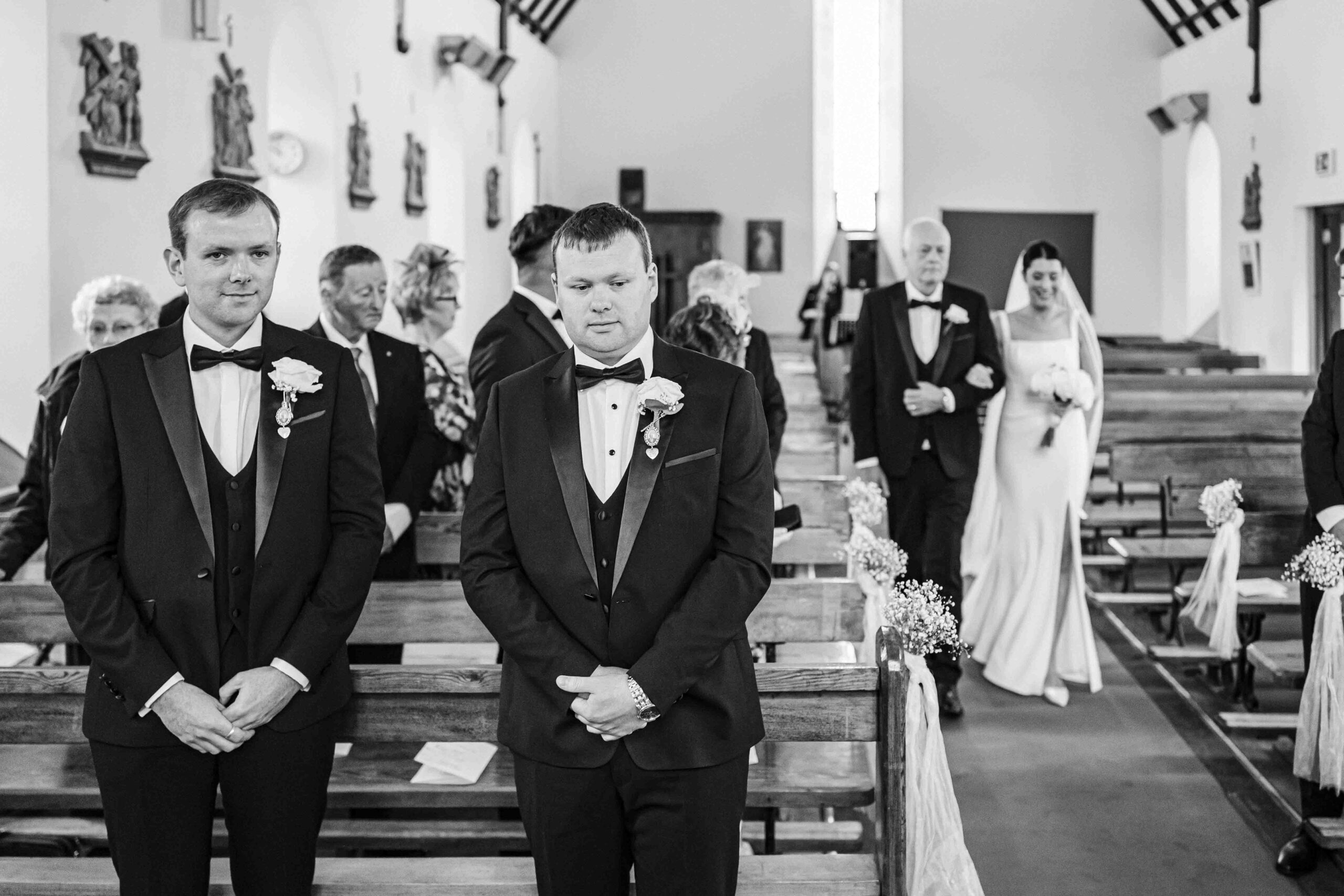 Natural wedding photography at Irish family home – JOD Photography
