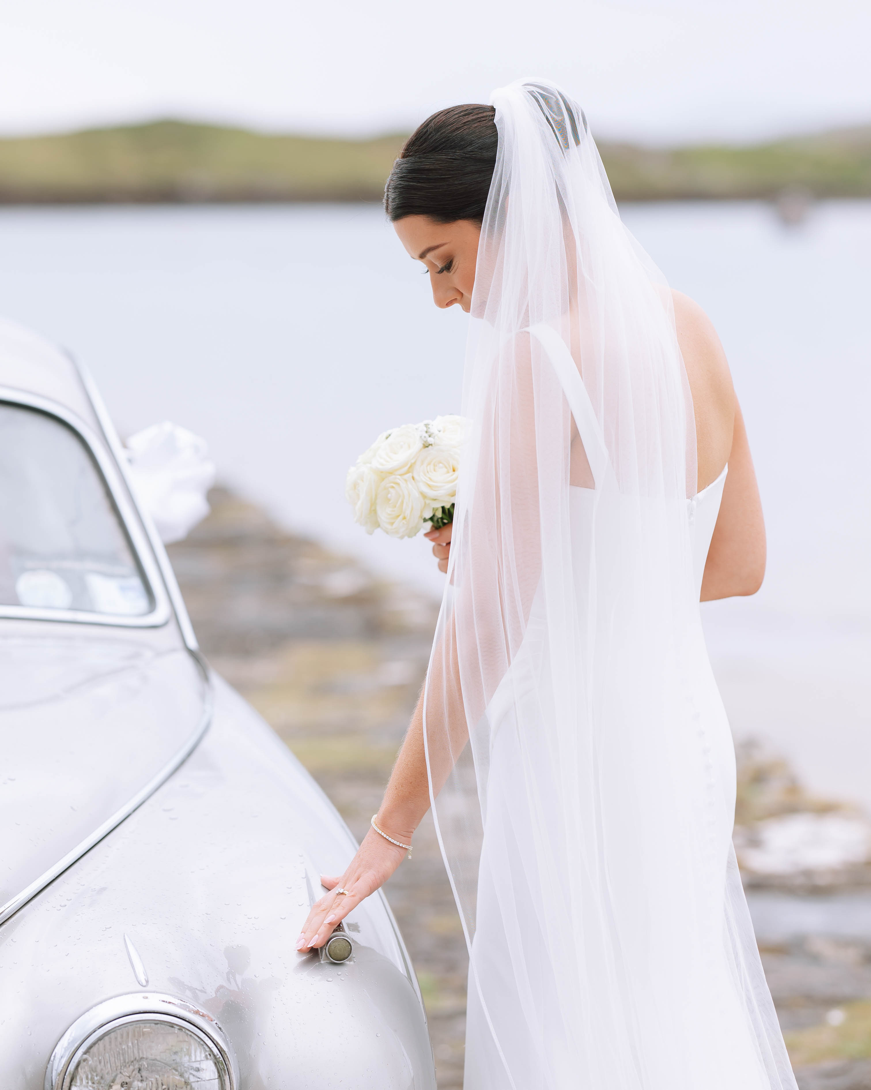 Guests reacting emotionally during wedding ceremony – JOD Photography