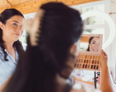 Bride getting ready at family home in Kerry – JOD Photography