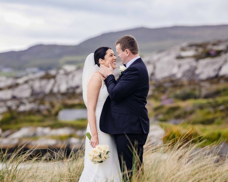 Windy and romantic wedding photos by Kerry coastline – JOD Photography