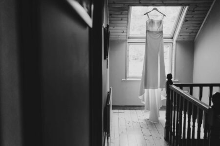 Natural bridal preparation moments before Kerry wedding ceremony – JOD Photography