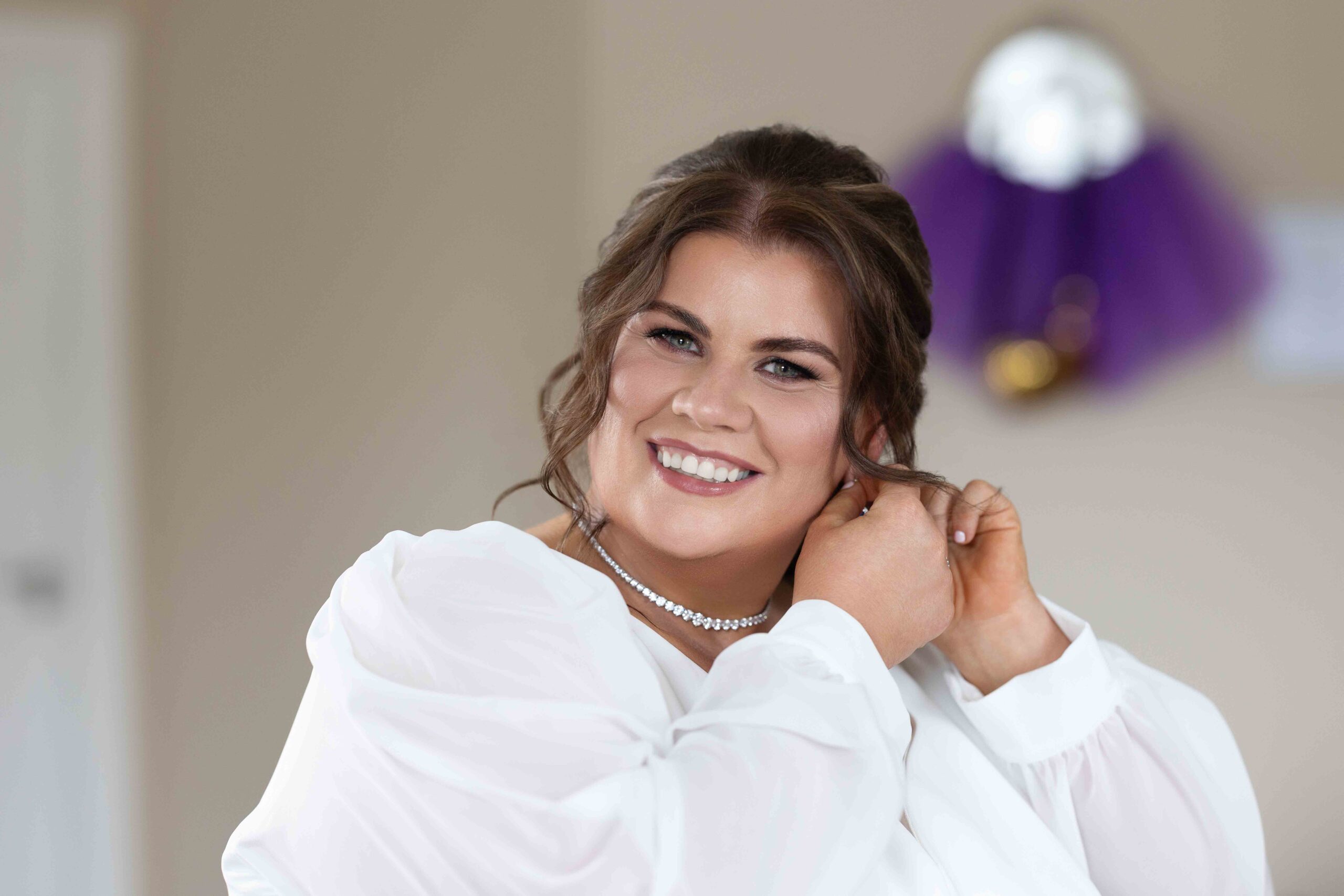Natural wedding morning moments in Cork