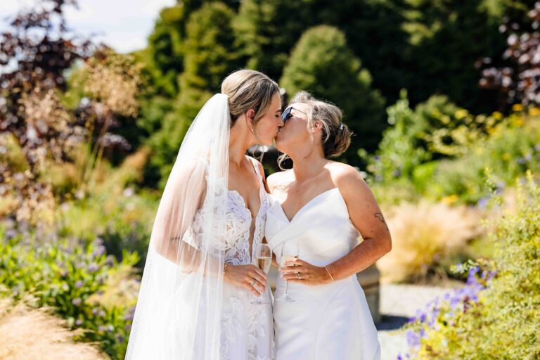 Dramatic coastal wedding portraits at the Old Head – JOD Photography