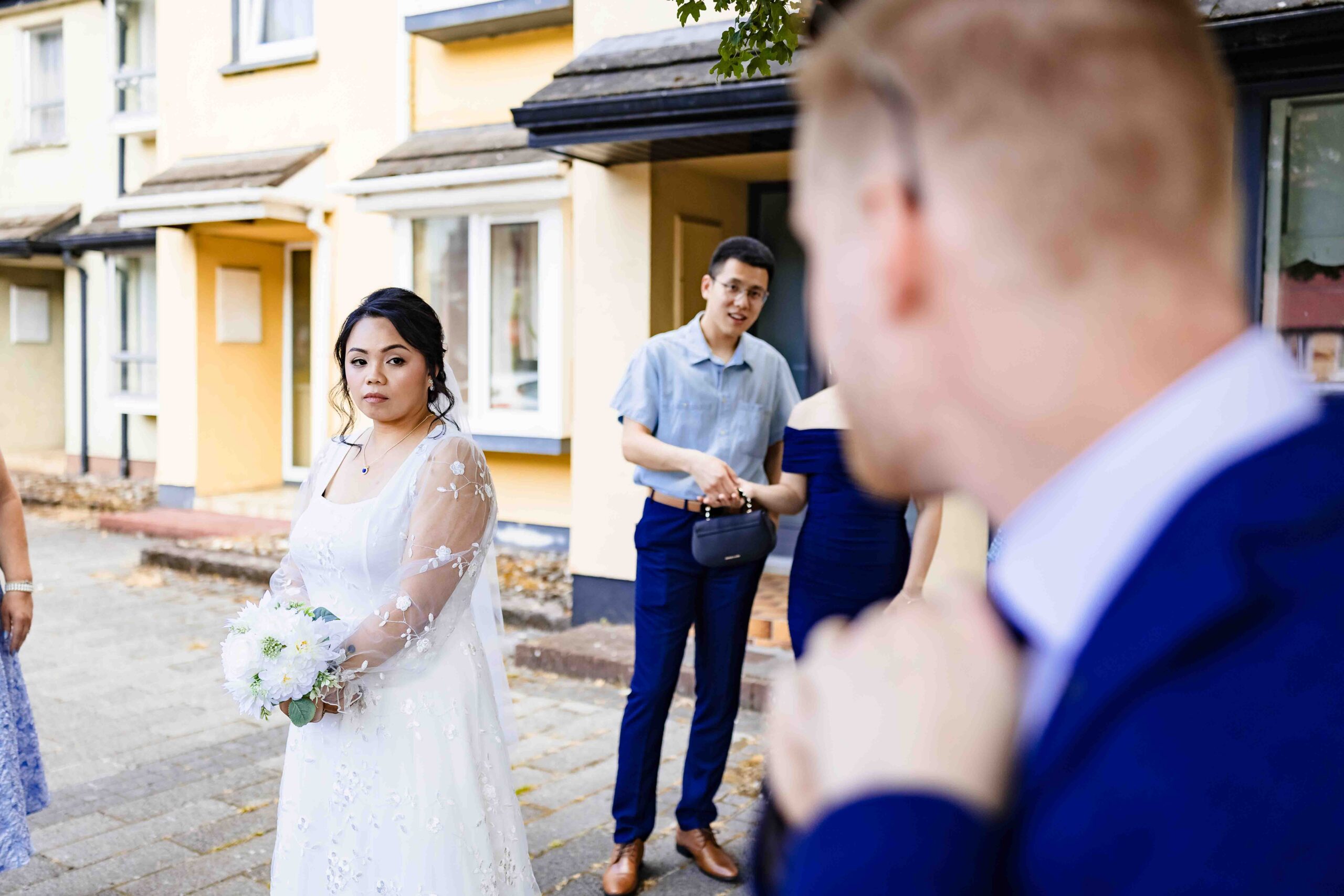 Newlyweds Audrey and Ben surrounded by greenery in Ballincollig Regional Park