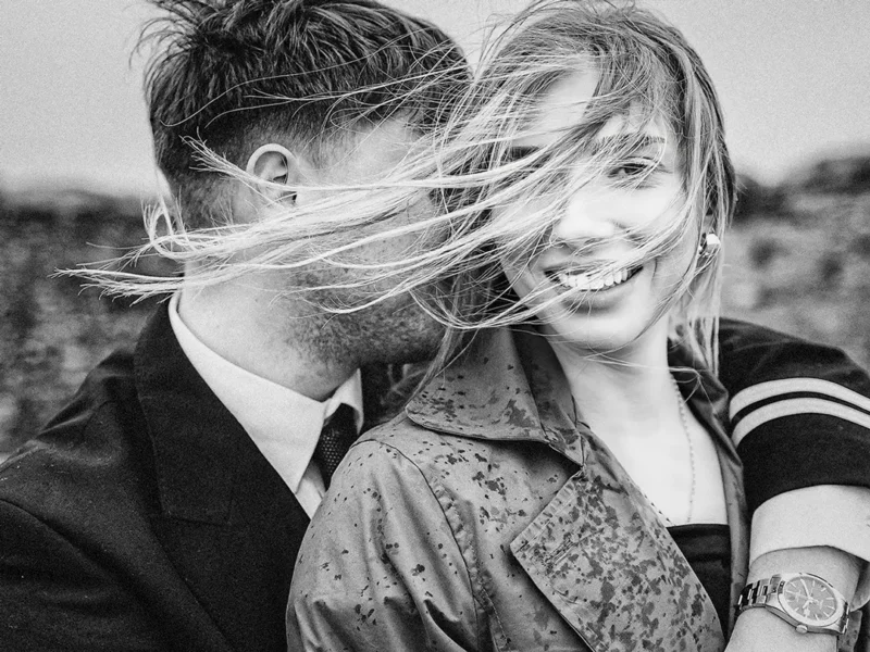 Suprise proposal at Charles Forth Kinsale on a very dramatic and windy day shot by JOD'Photography