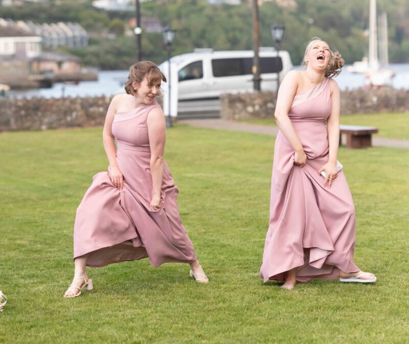 Wind blowing veil at Charles Fort – JOD'Photography