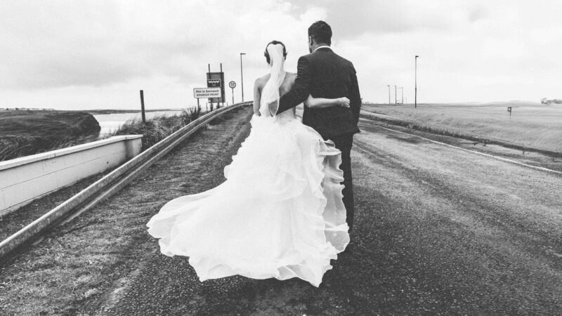 Natural connection between couple on wedding day — JOD Photography